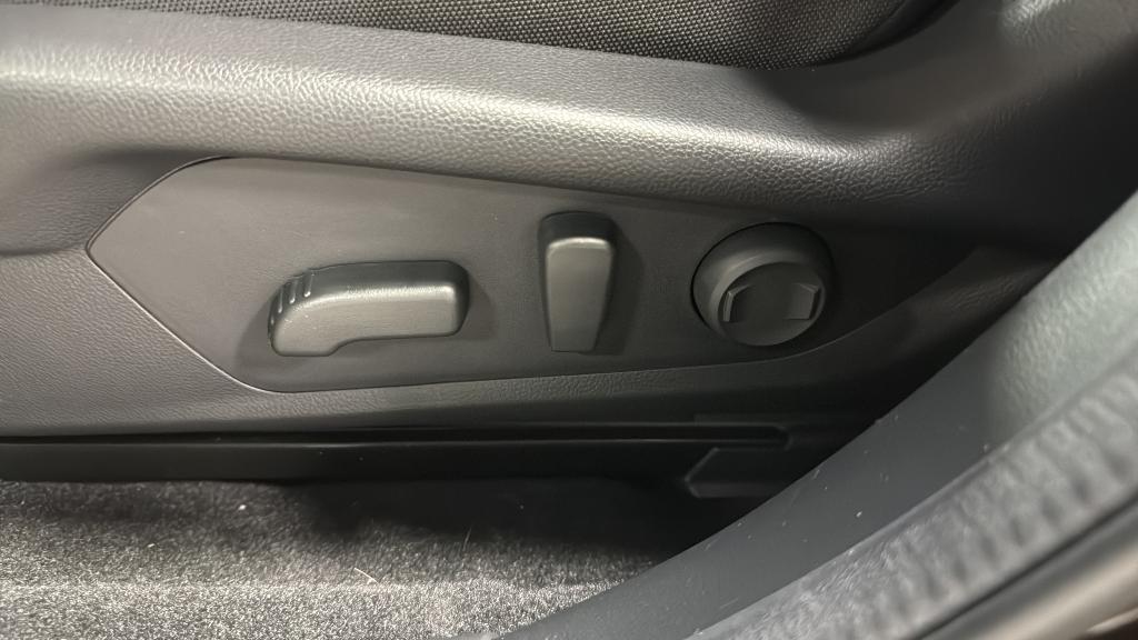 used 2026 Subaru Crosstrek car, priced at $28,542