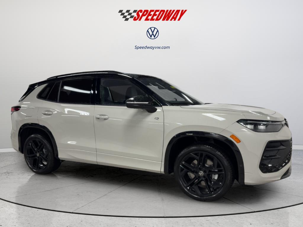 new 2026 Volkswagen Tiguan car, priced at $37,795
