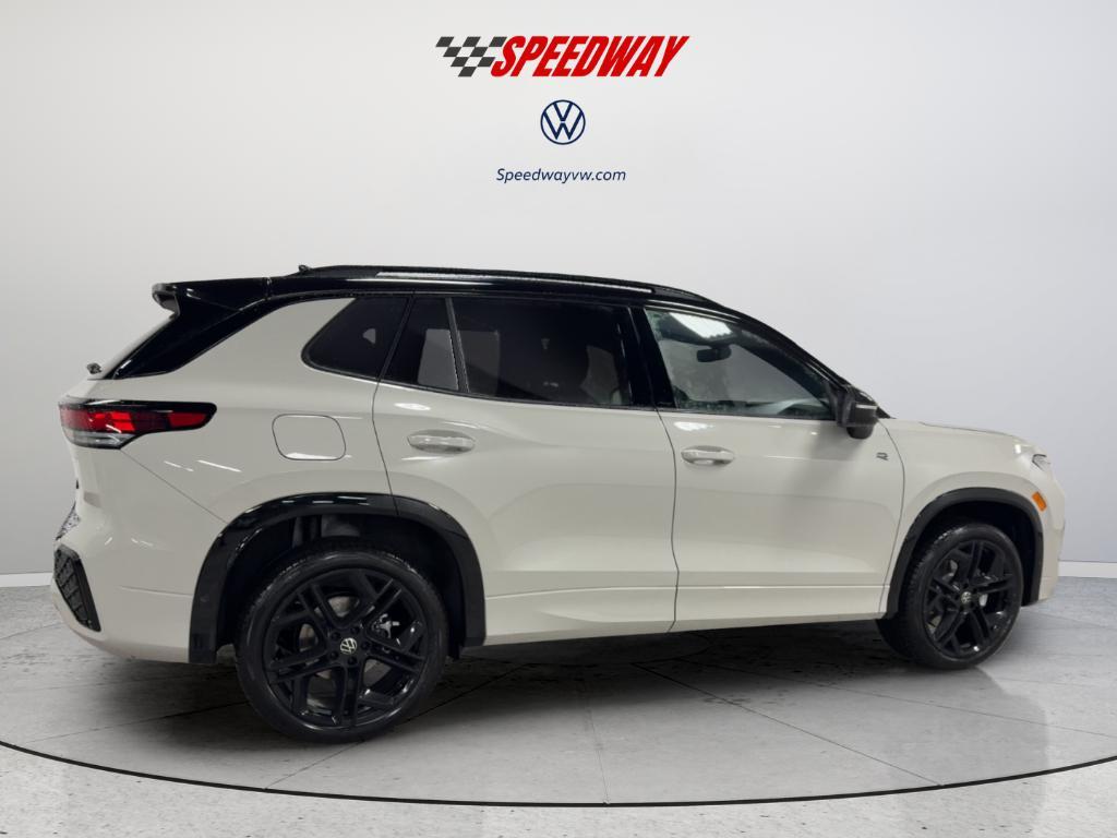 new 2026 Volkswagen Tiguan car, priced at $37,795