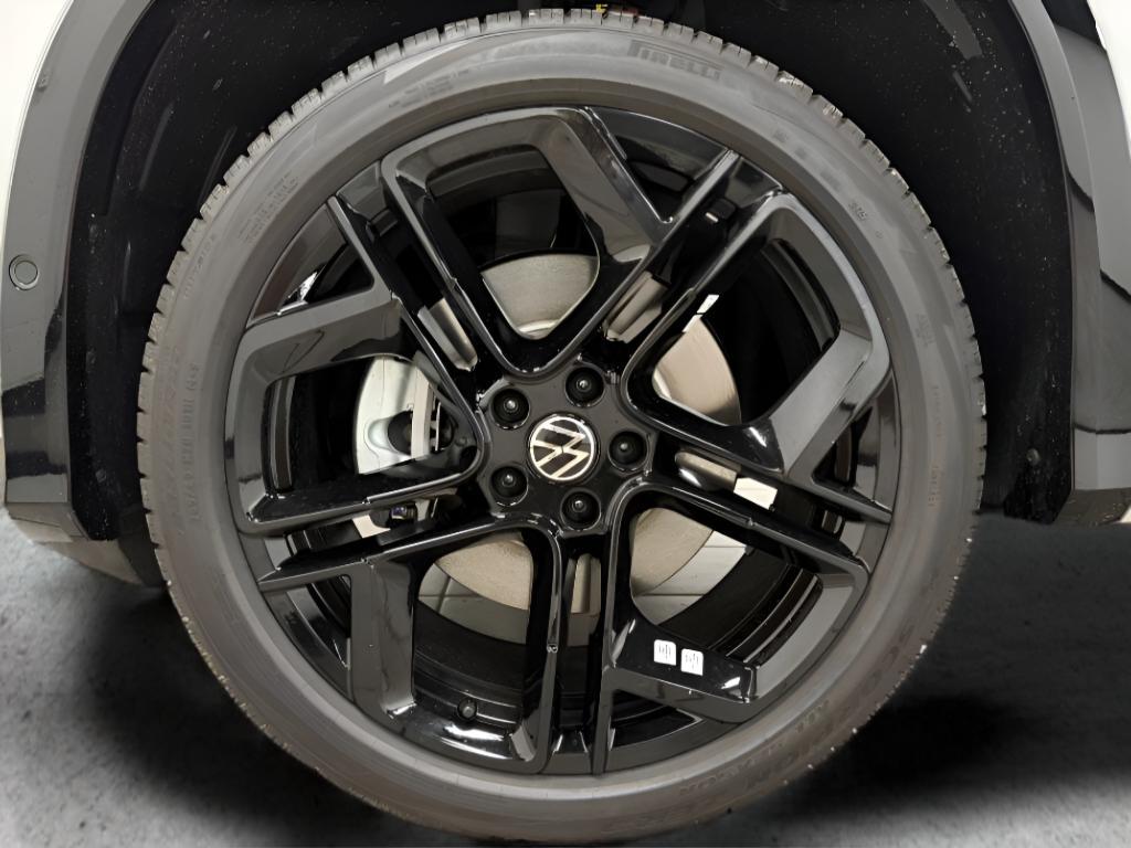 new 2026 Volkswagen Tiguan car, priced at $38,972