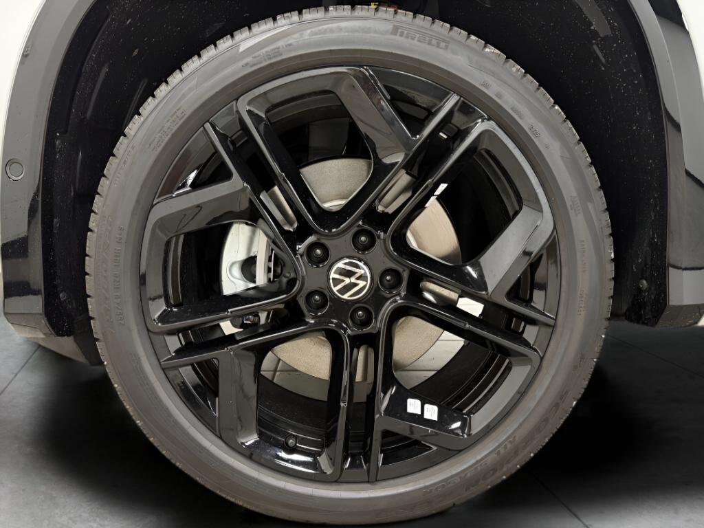 new 2026 Volkswagen Tiguan car, priced at $39,956