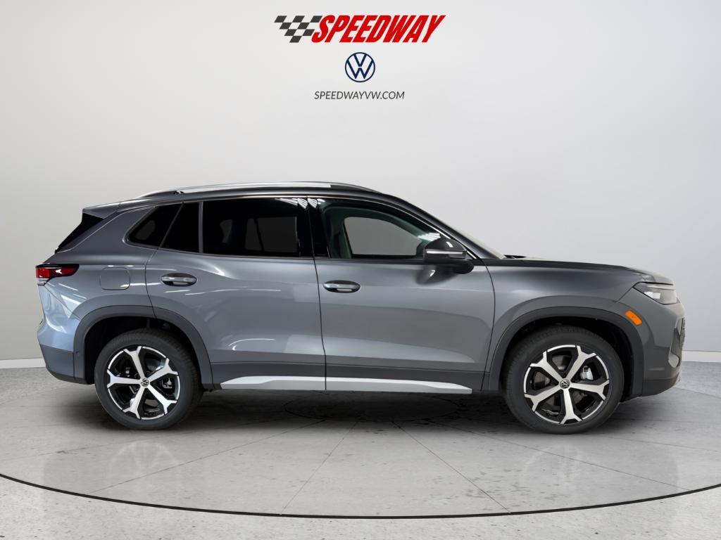 new 2025 Volkswagen Tiguan car, priced at $33,994