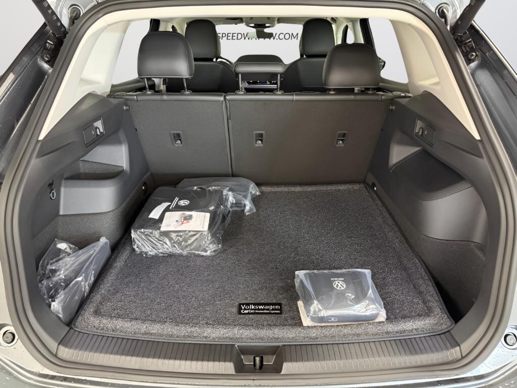 new 2025 Volkswagen Tiguan car, priced at $33,994