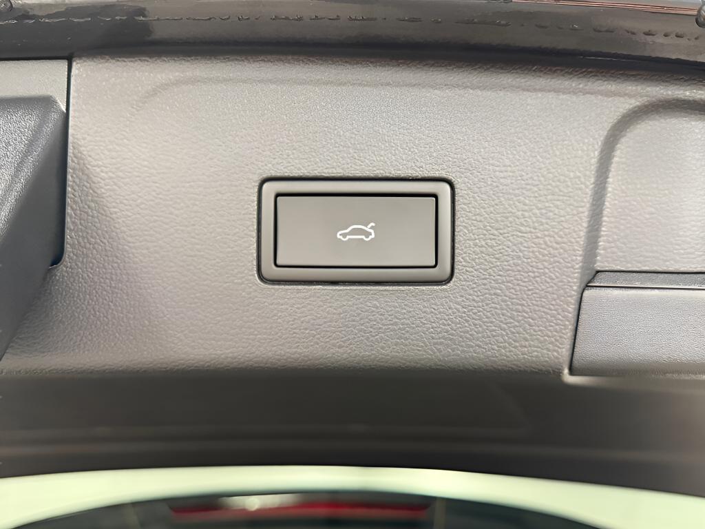 new 2026 Volkswagen Atlas car, priced at $48,565