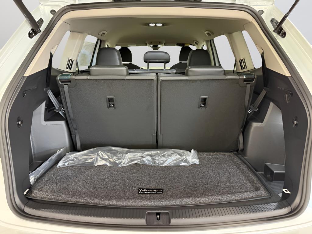 new 2026 Volkswagen Atlas car, priced at $40,097