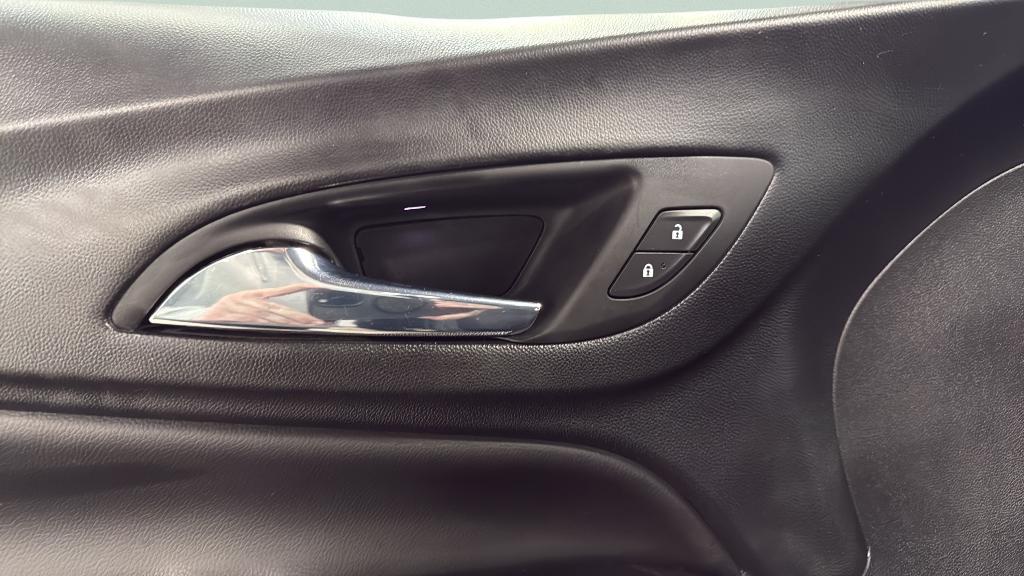 used 2021 Chevrolet Equinox car, priced at $12,536