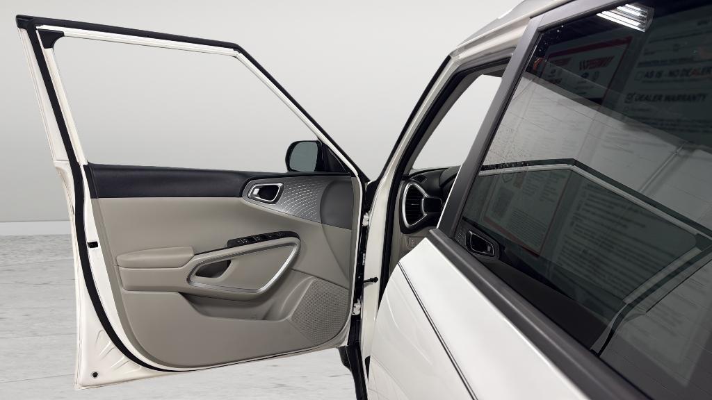 used 2022 Kia Soul car, priced at $14,824