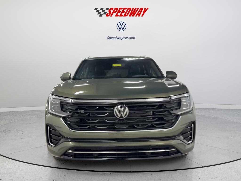 new 2026 Volkswagen Atlas Cross Sport car, priced at $50,982