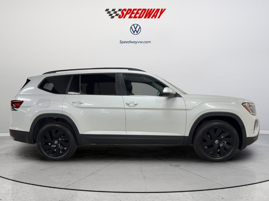 new 2026 Volkswagen Atlas car, priced at $47,406