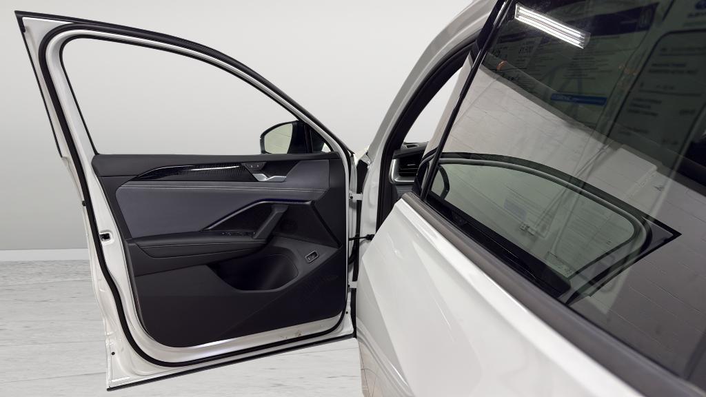 new 2026 Volkswagen Tiguan car, priced at $40,792