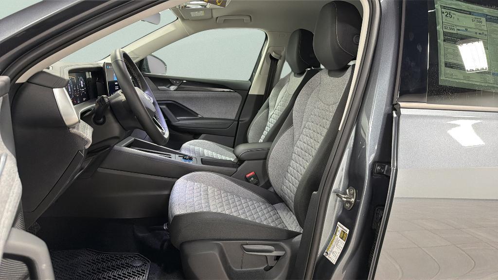 new 2026 Volkswagen Tiguan car, priced at $31,381