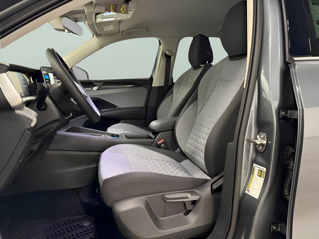 new 2025 Volkswagen Tiguan car, priced at $27,853