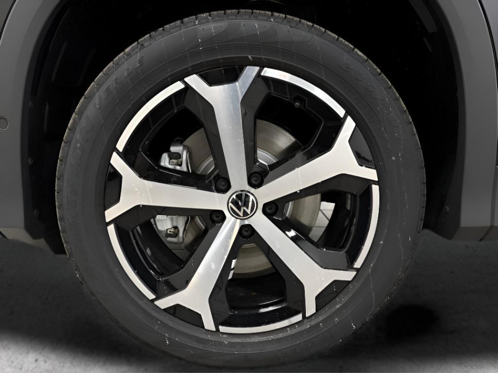 new 2026 Volkswagen Tiguan car, priced at $36,820