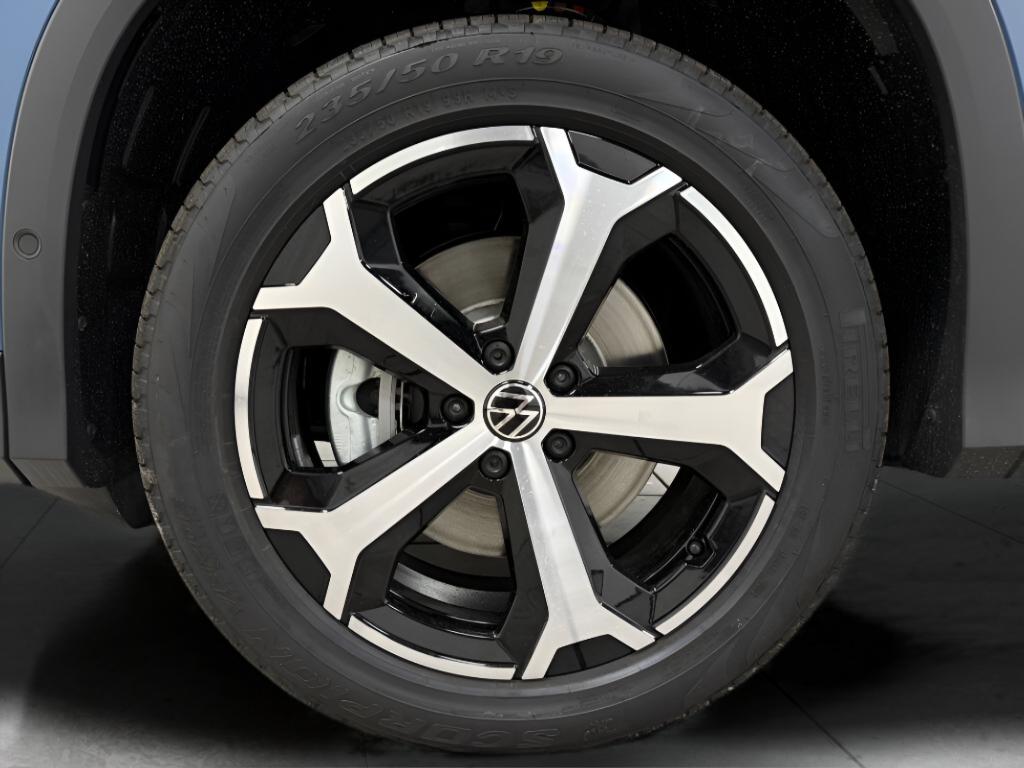 new 2026 Volkswagen Tiguan car, priced at $36,470