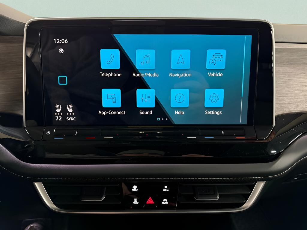 new 2026 Volkswagen Atlas car, priced at $50,443