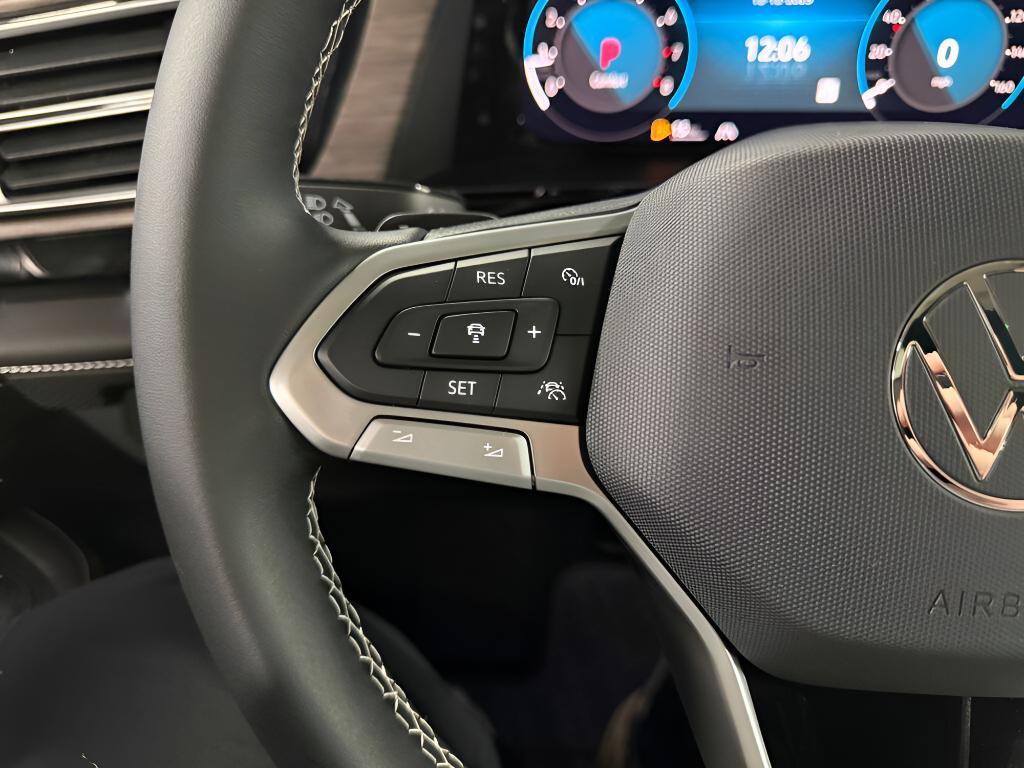 new 2026 Volkswagen Atlas car, priced at $50,443