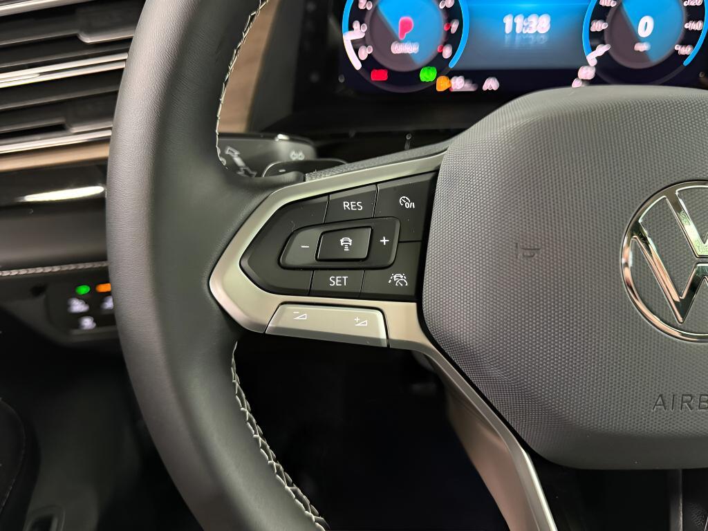 new 2026 Volkswagen Atlas car, priced at $44,029