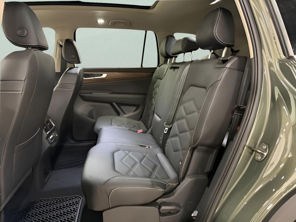 new 2026 Volkswagen Atlas car, priced at $43,489