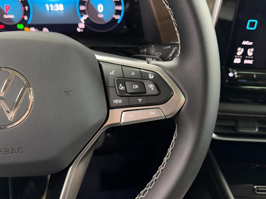 new 2026 Volkswagen Atlas car, priced at $44,029