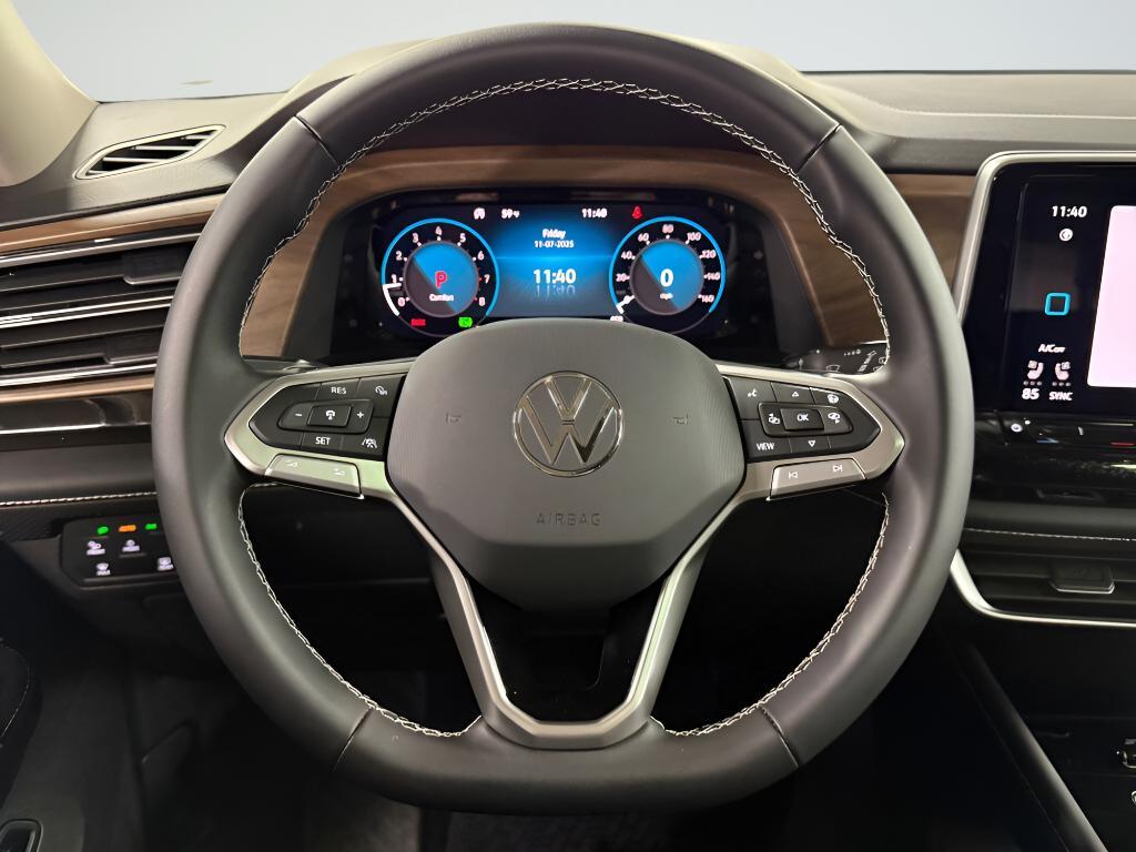 new 2026 Volkswagen Atlas car, priced at $44,029