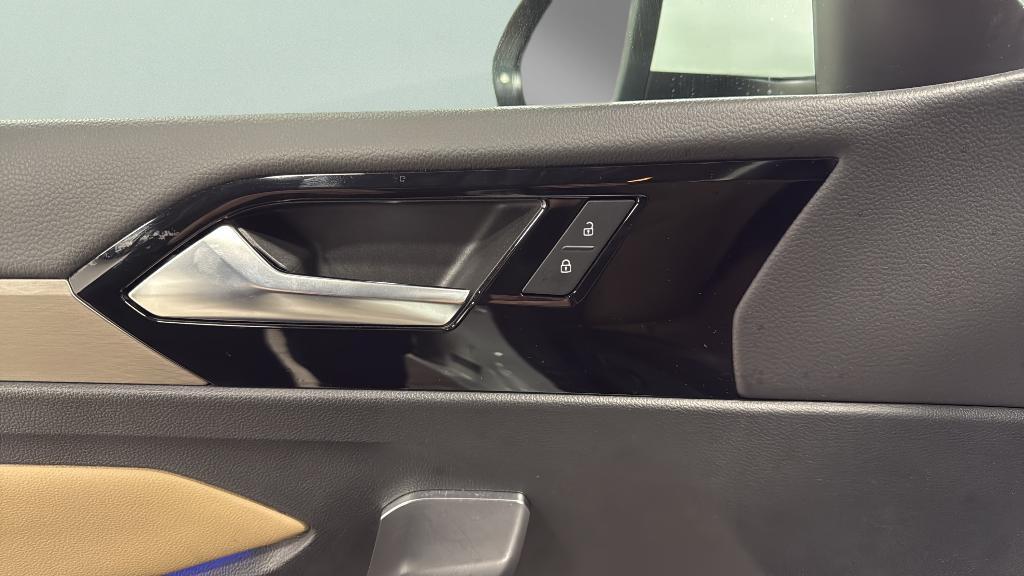 used 2021 Volkswagen Jetta car, priced at $19,852