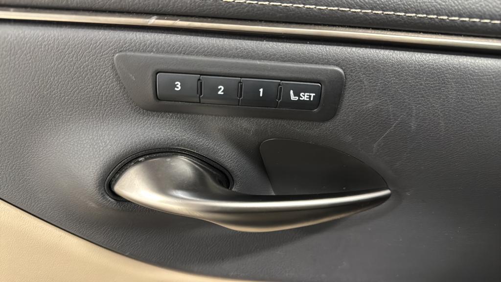 used 2021 Lexus ES 250 car, priced at $26,679