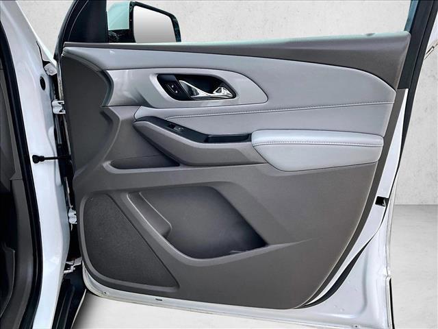 used 2019 Chevrolet Traverse car, priced at $13,990