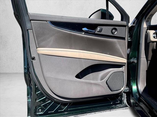 used 2021 Lincoln Nautilus car, priced at $21,993