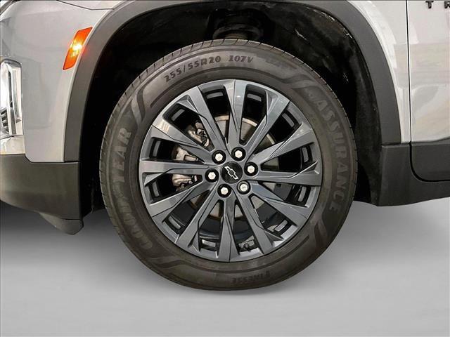 used 2023 Chevrolet Traverse car, priced at $30,023