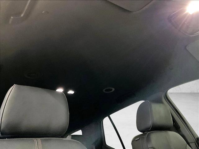 used 2023 Chevrolet Traverse car, priced at $30,023