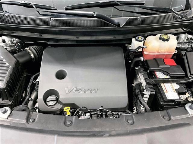 used 2023 Chevrolet Traverse car, priced at $30,023