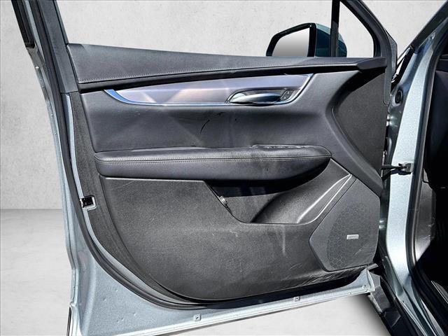 used 2023 Cadillac XT5 car, priced at $25,695