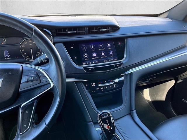 used 2023 Cadillac XT5 car, priced at $25,695