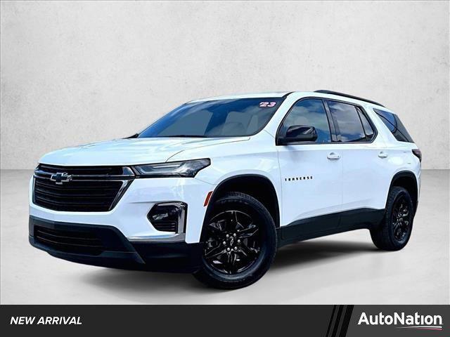 used 2023 Chevrolet Traverse car, priced at $26,195