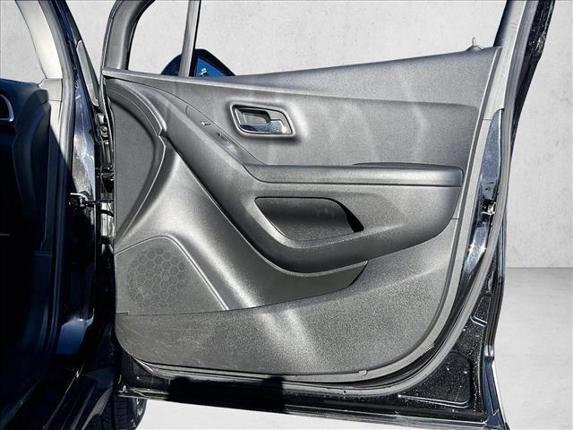 used 2022 Chevrolet Trax car, priced at $16,495