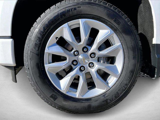 used 2023 Chevrolet Silverado 1500 car, priced at $31,999