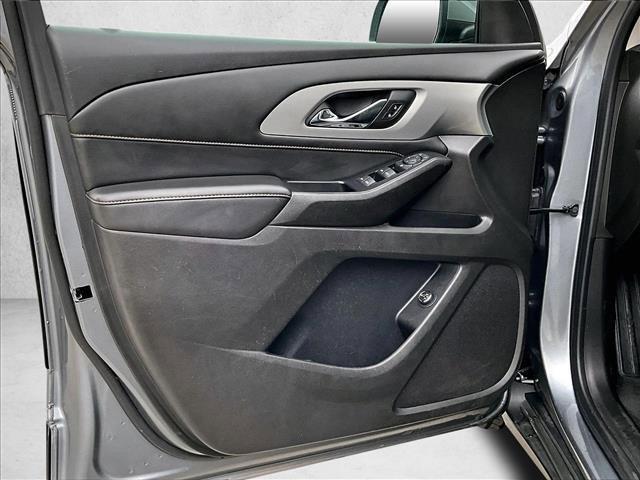 used 2021 Chevrolet Traverse car, priced at $25,695