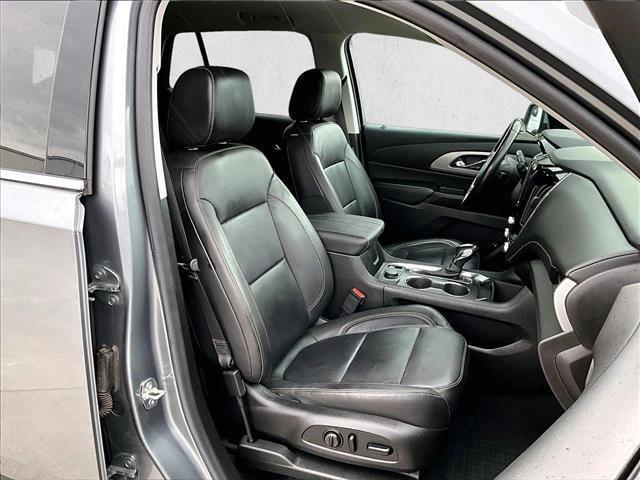 used 2021 Chevrolet Traverse car, priced at $25,695