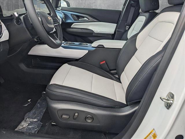 new 2025 Chevrolet Equinox EV car, priced at $39,590