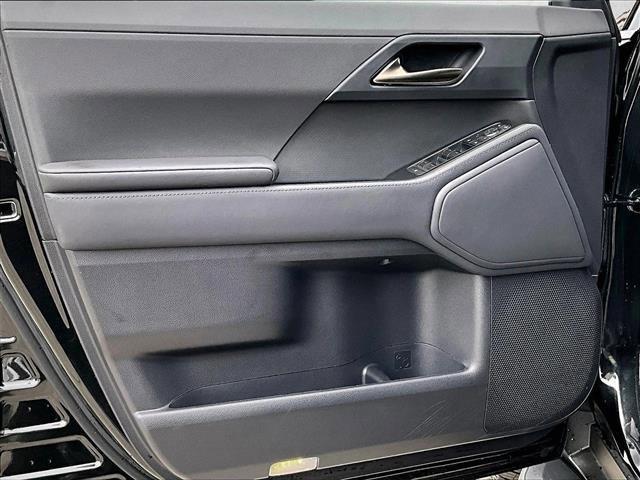 used 2025 Lexus GX 550 car, priced at $76,491