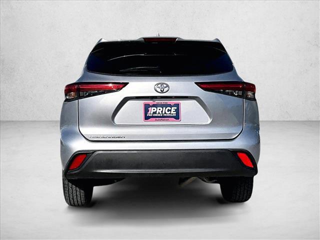used 2021 Toyota Highlander car, priced at $22,799