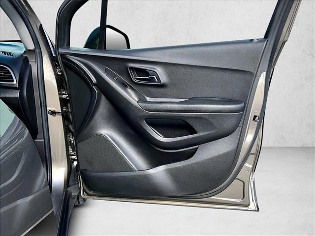 used 2021 Chevrolet Trax car, priced at $14,842