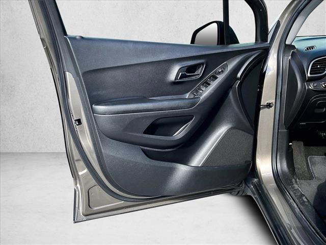 used 2021 Chevrolet Trax car, priced at $14,842