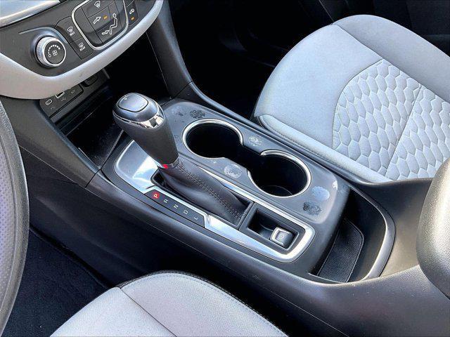 used 2021 Chevrolet Equinox car, priced at $17,631