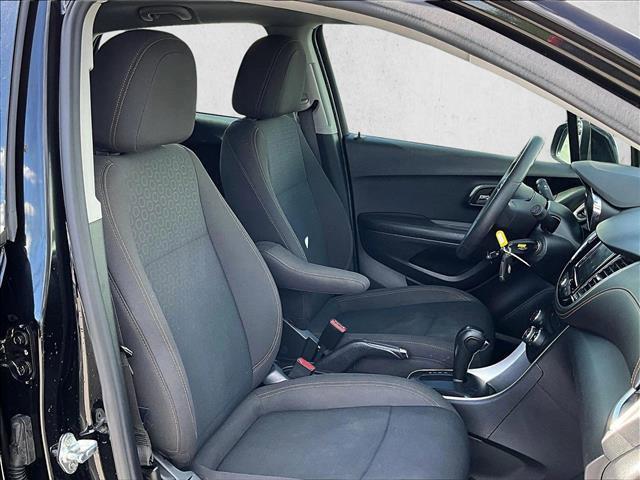 used 2022 Chevrolet Trax car, priced at $16,995