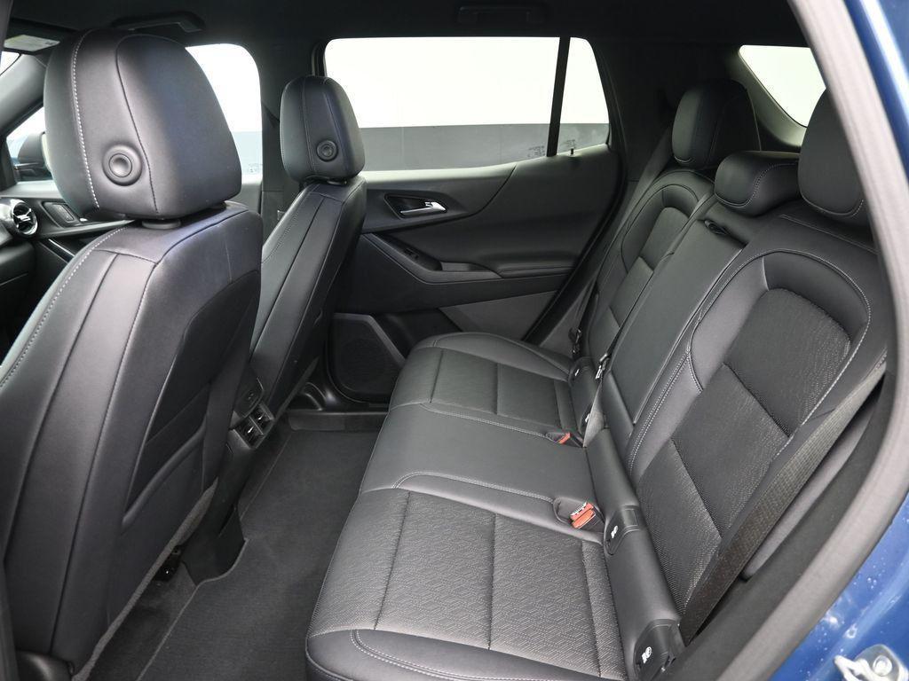 used 2025 Chevrolet Equinox car, priced at $25,998