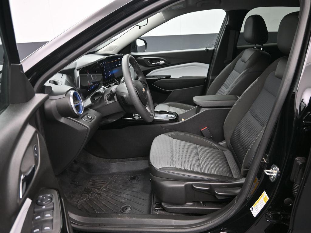 used 2024 Chevrolet Trax car, priced at $22,495