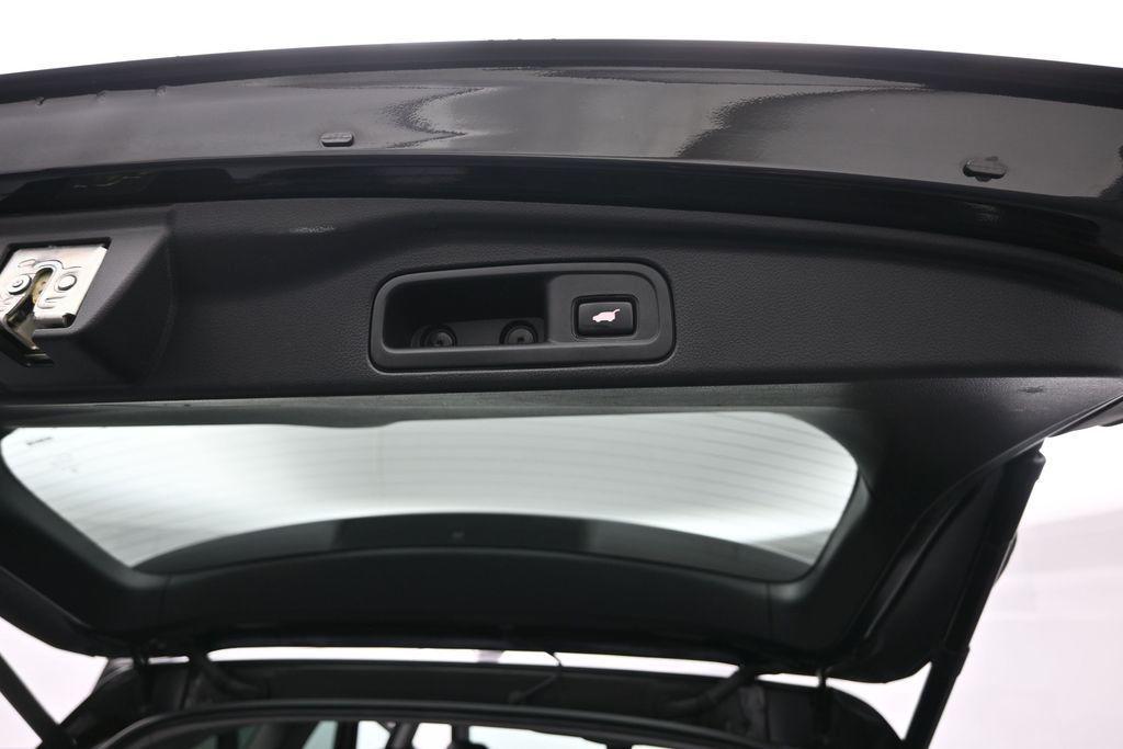 used 2016 Honda Pilot car, priced at $17,614