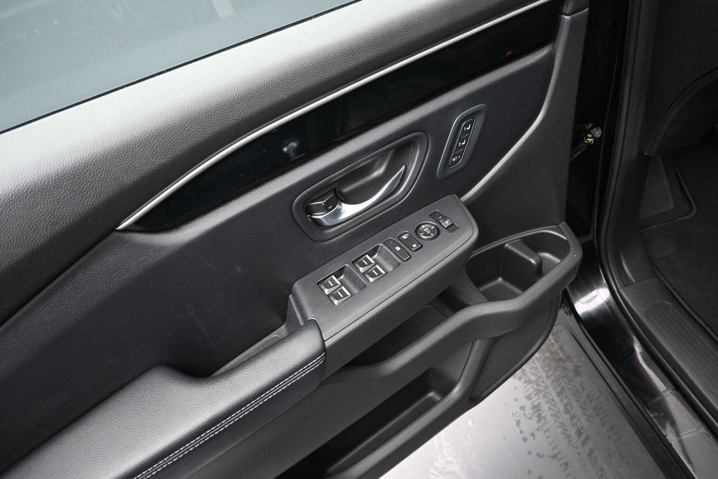 used 2023 Honda Pilot car, priced at $40,705