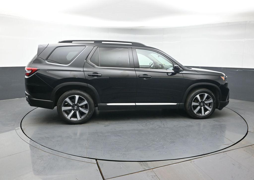 used 2023 Honda Pilot car, priced at $40,705